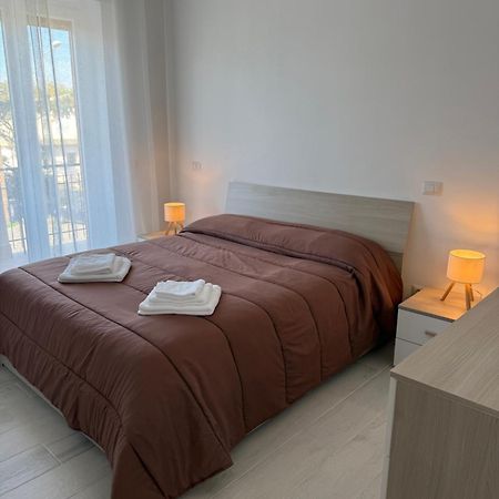Eco Del Mare Apartment ลาดิสโปลี ภายนอก รูปภาพ