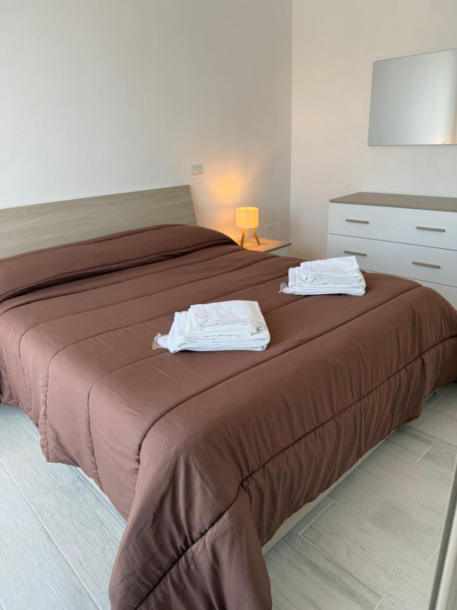 Eco Del Mare Apartment ลาดิสโปลี ภายนอก รูปภาพ